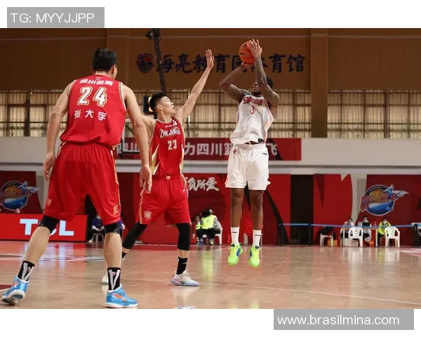 武汉篮球队在全运会积分榜上以85分领先其他队伍展现强劲实力 武汉篮球队在全运会积分榜上以85分领先其他队伍展现强劲实力