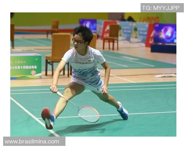 成都羽毛球队运营模式解析与发展策略探讨